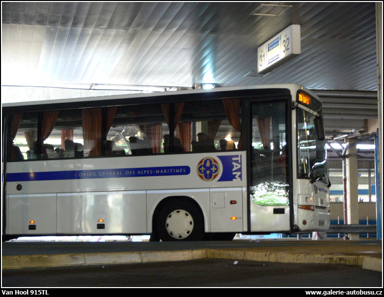 Autobus Van Hool 915TL