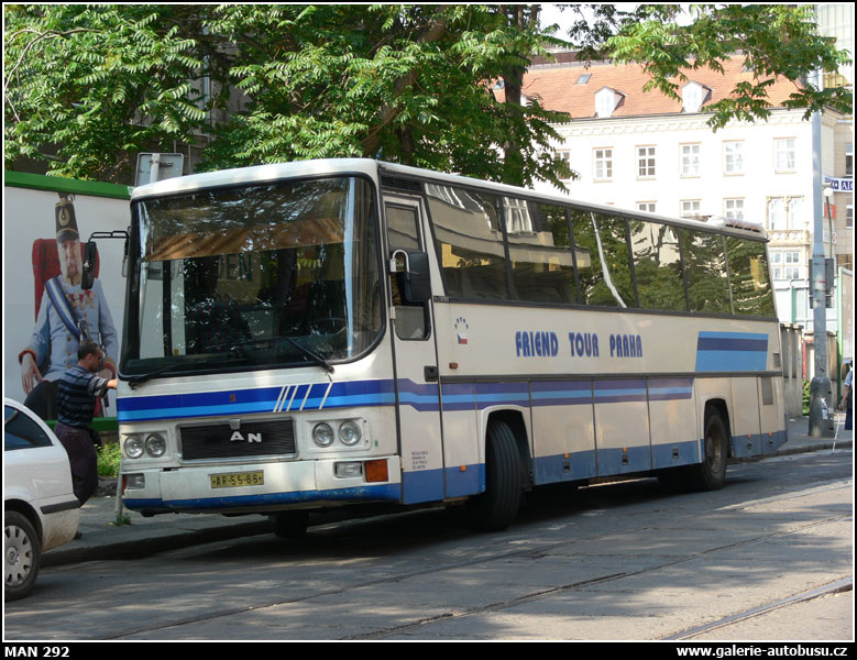 Autobus MAN 292