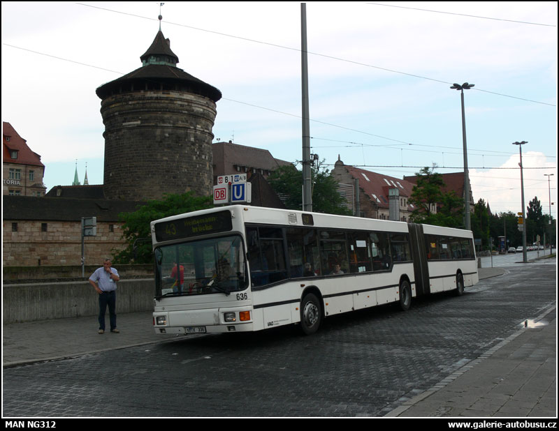 Autobus MAN NG312