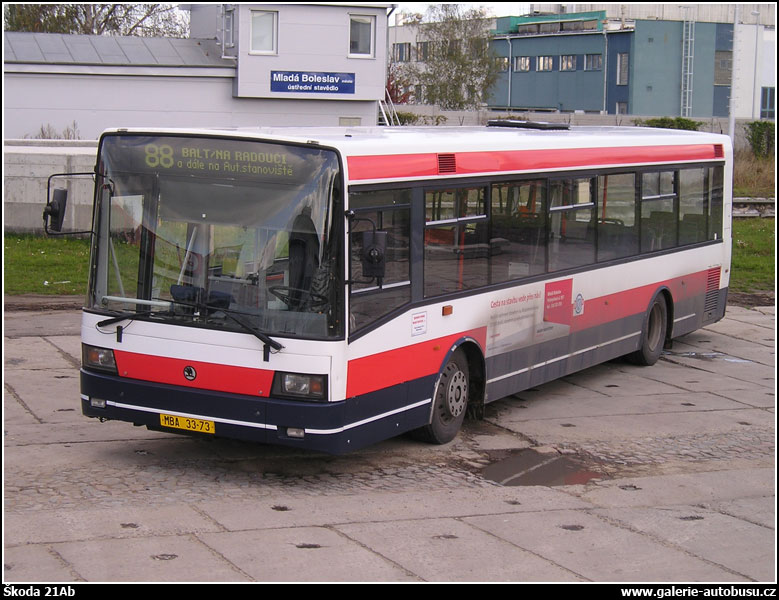 Autobus Škoda 21Ab