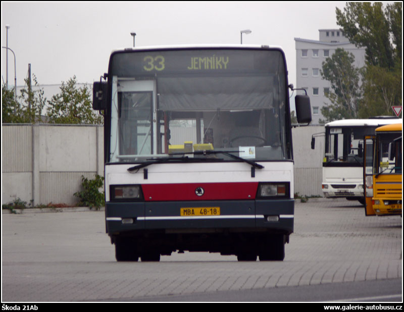 Autobus Škoda 21Ab