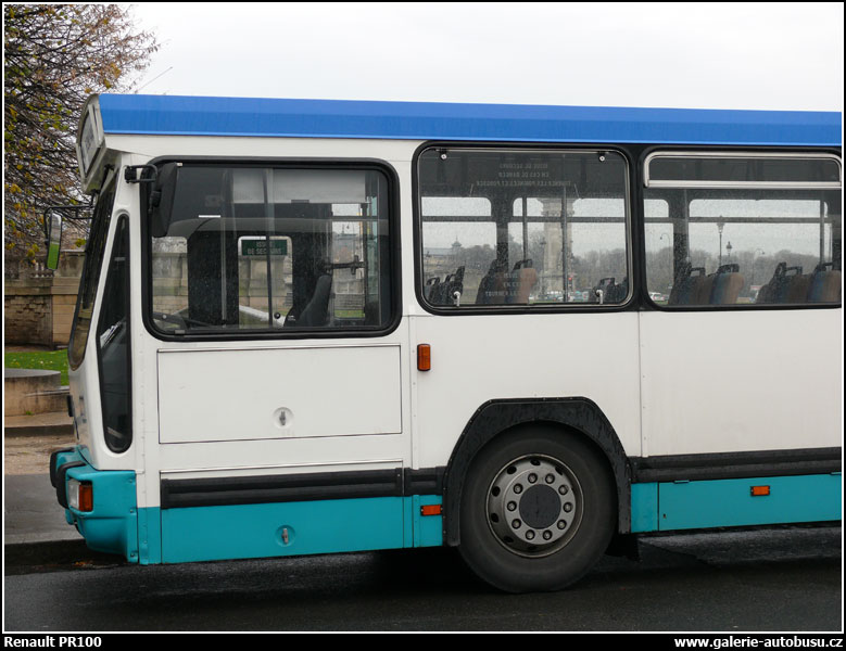 Autobus Renault PR100