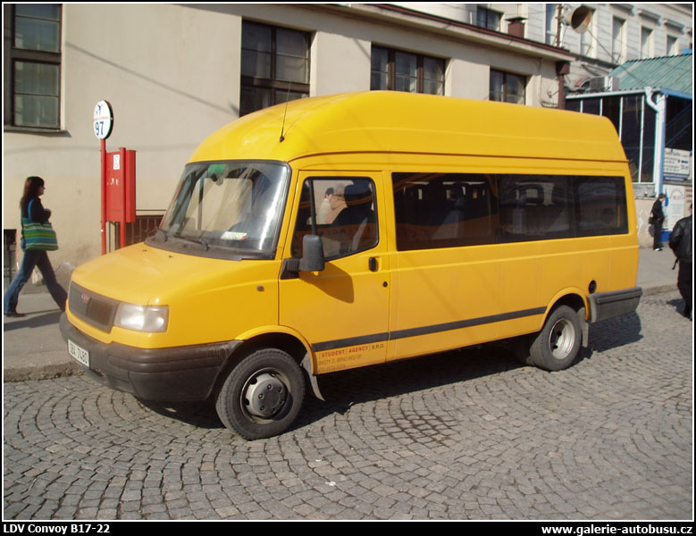 Autobus LDV Convoy B17-22