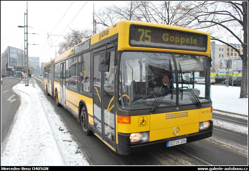 Autobus Mercedes-Benz O405GN