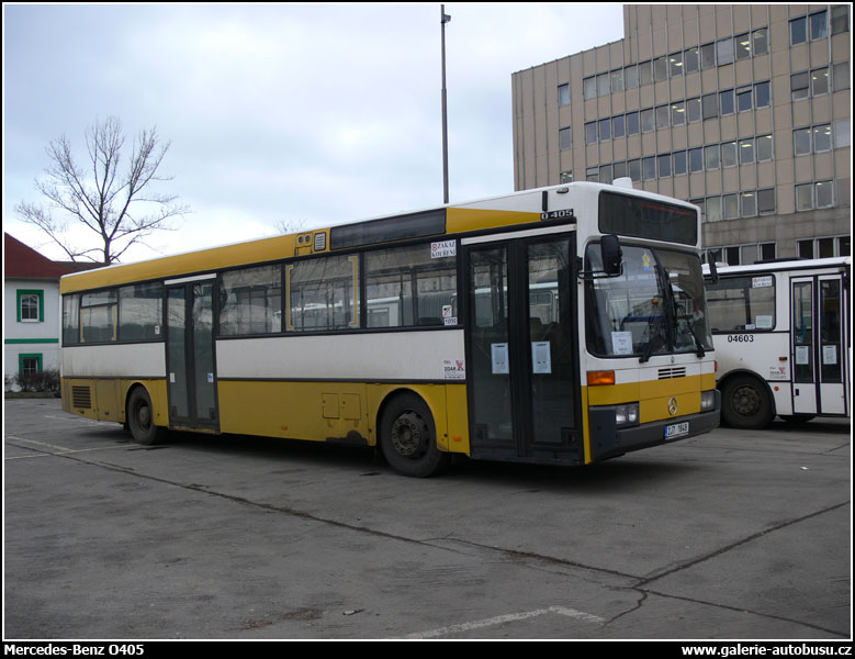 Autobus Mercedes-Benz O405