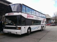 Velký snímek autobusu značky Setra, typu S228DT