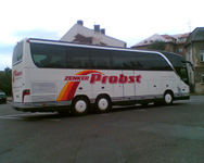 Velký snímek autobusu značky Setra, typu S415HDH