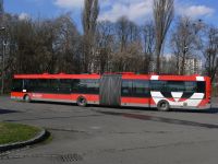 Velký snímek autobusu značky SOR, typu NC18