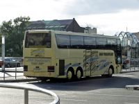 Velký snímek autobusu značky Van Hool, typu T916 Altano