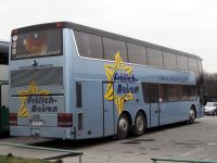 Velký snímek autobusu značky Van Hool, typu TD927 Astromega