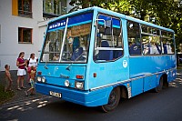 Velký snímek autobusu značky Ikarus, typu 543