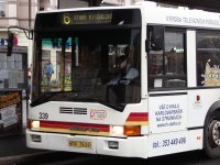 Velký snímek autobusu značky Ikarus, typu 412