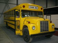 Velký snímek autobusu značky International, typu Loadstar 1700