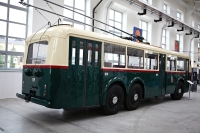 Velký snímek autobusu značky Škoda, typu 3Tr