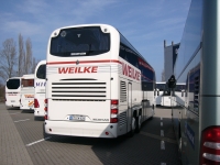 Velký snímek autobusu značky Neoplan, typu Skyliner N1122-3