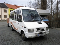 Velký snímek autobusu značky Indcar, typu Pivecar