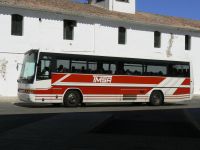 Velký snímek autobusu značky Obradors, typu SQ-325