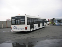 Velký snímek autobusu značky COBUS, typu 3000