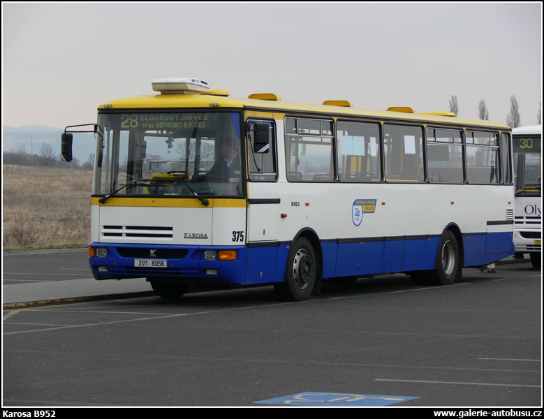 Autobus Karosa B952