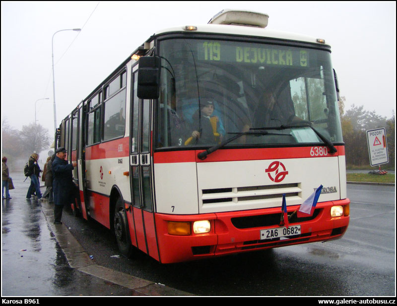 Autobus Karosa B961