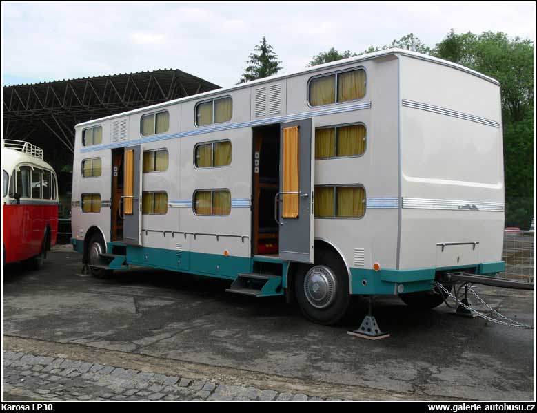 Autobus Karosa LP30