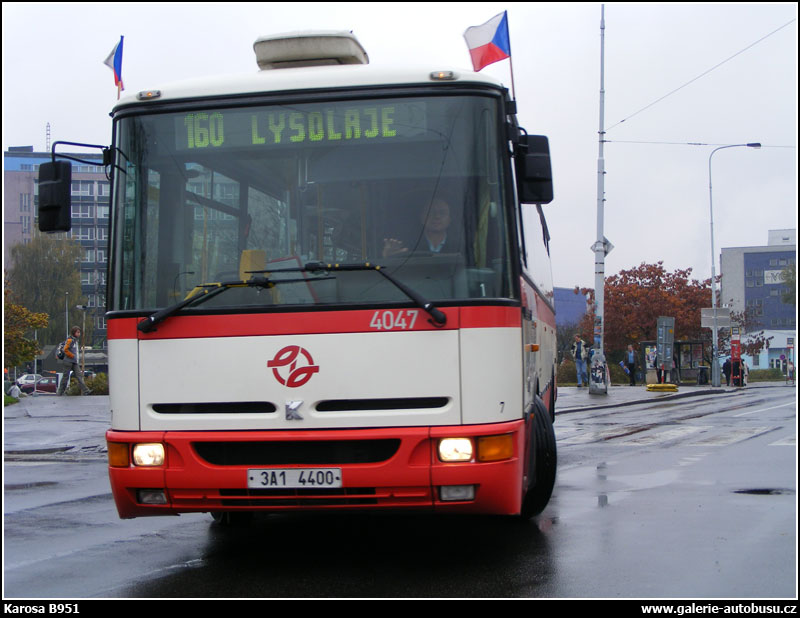 Autobus Karosa B951