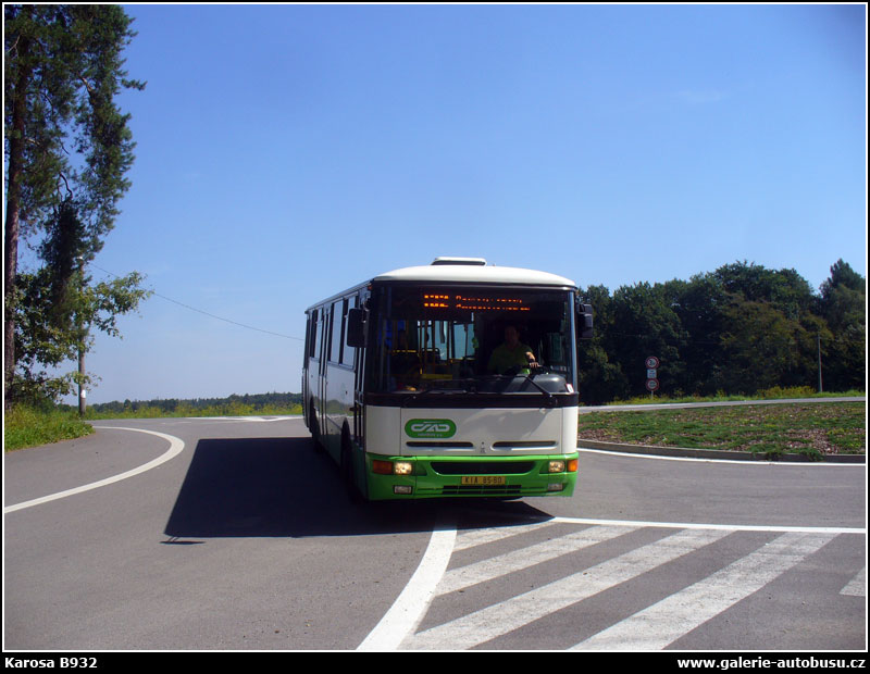 Autobus Karosa B932