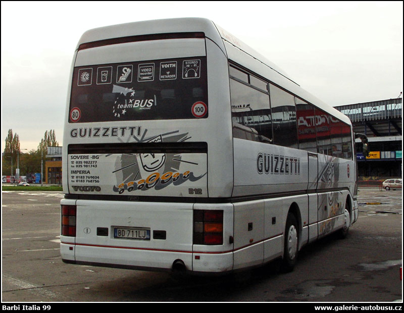 Autobus Barbi Italia 99