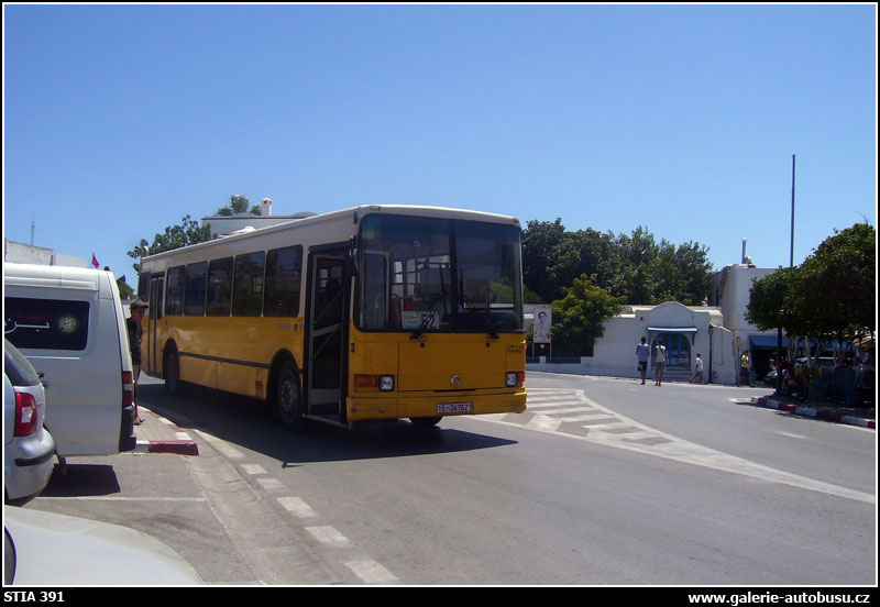 Autobus STIA 391
