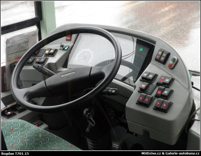 Autobus Bogdan T701.15
