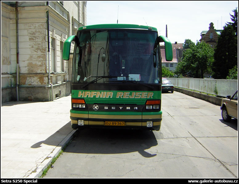 Autobus Setra S250 Special