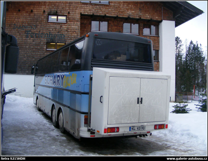 Autobus Setra S215HDH