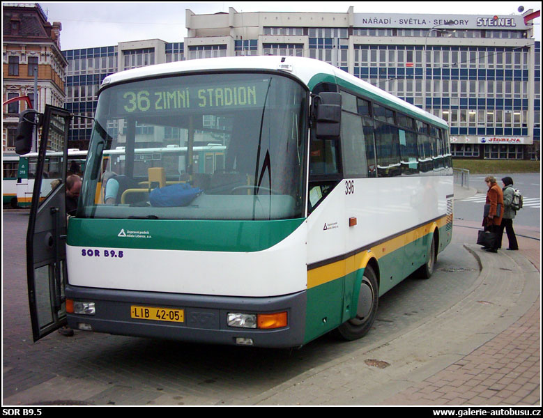 Autobus SOR B9.5