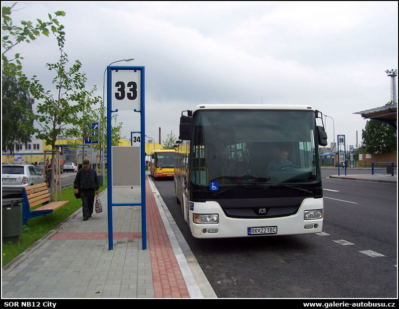 Autobus SOR NB12 City