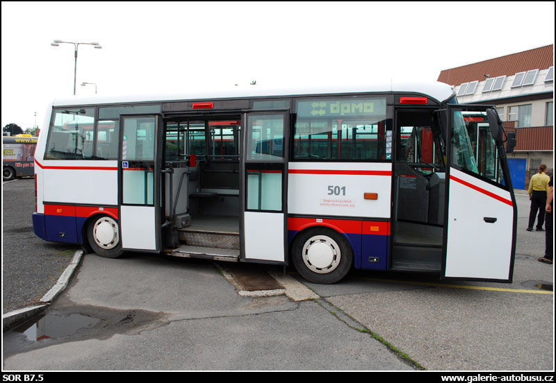 Autobus SOR B7.5
