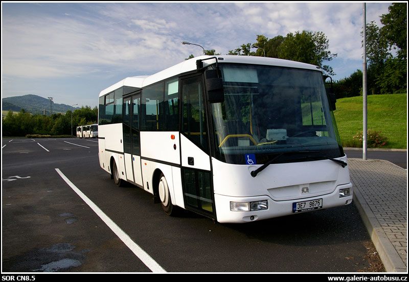 Autobus SOR CN8.5