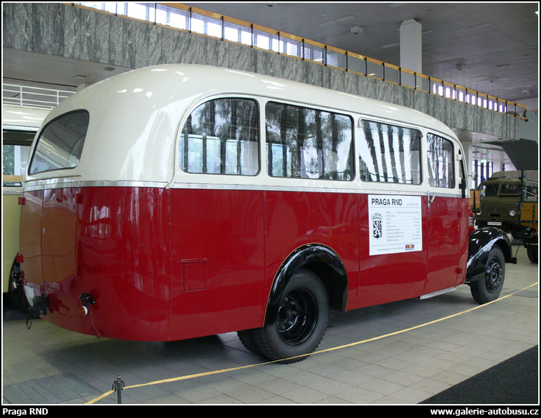Autobus Praga RND