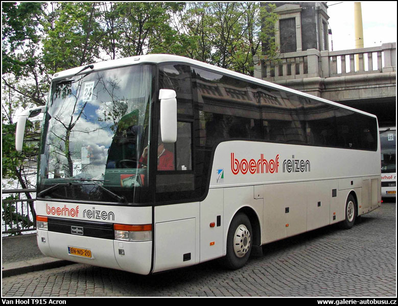 Autobus Van Hool T915 Acron