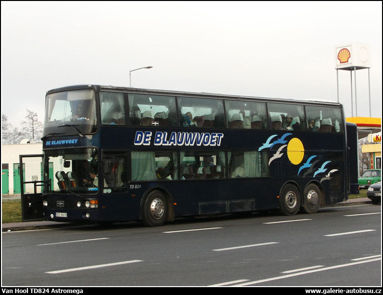 Autobus Van Hool TD824 Astromega