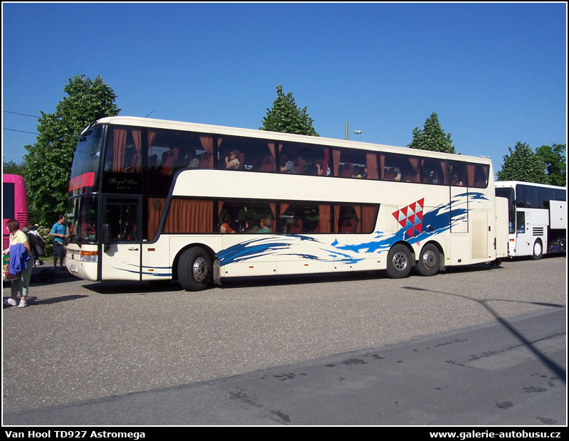 Autobus Van Hool TD927 Astromega