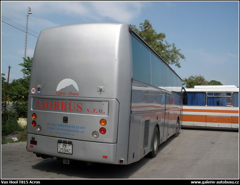 Autobus Van Hool T815 Acron
