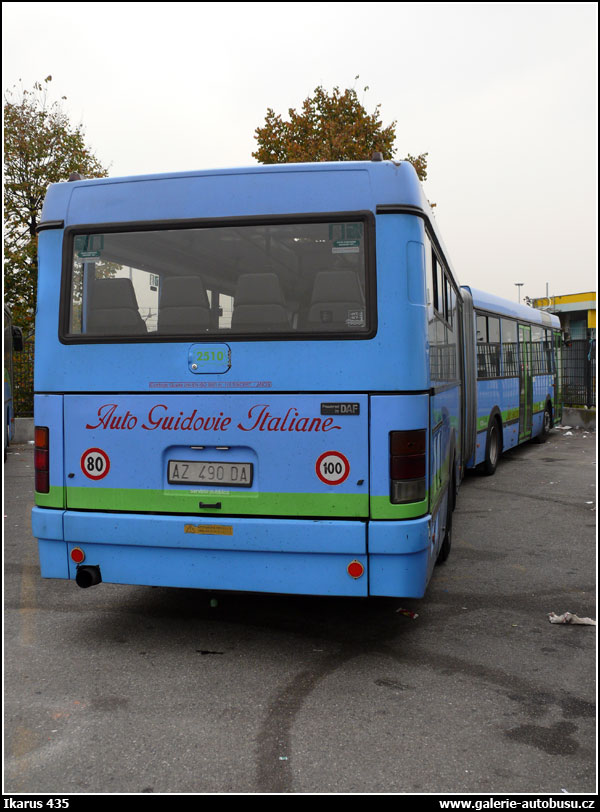 Autobus Ikarus 435