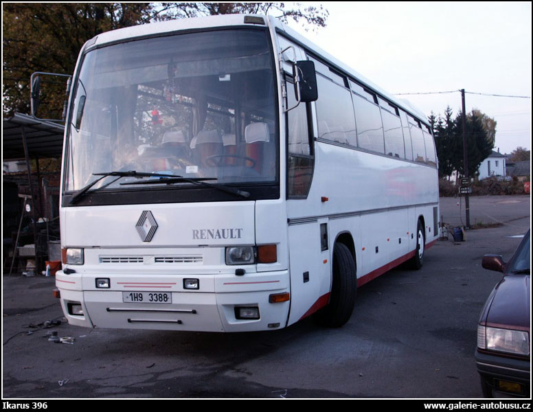 Autobus Ikarus 366