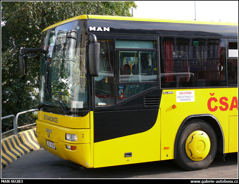 Autobus MAN SÜ283