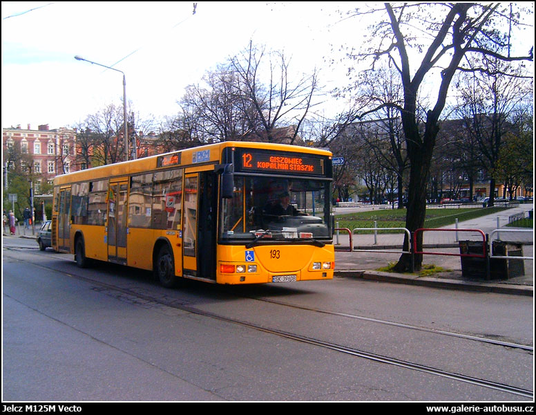 Autobus Jelcz M125M Vecto