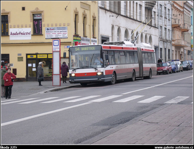 Autobus Škoda 22Tr