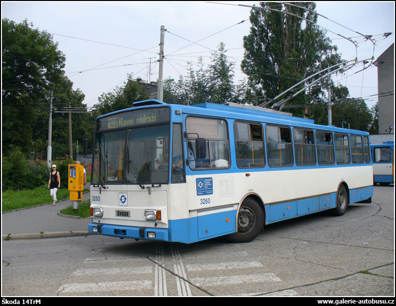 Autobus Škoda 14TrM