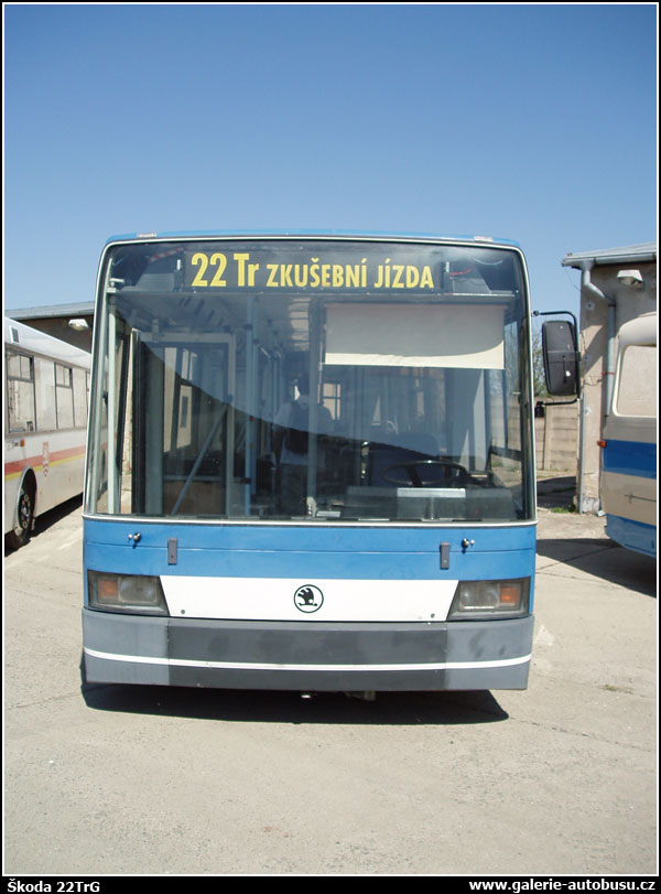 Autobus Škoda 22TrG