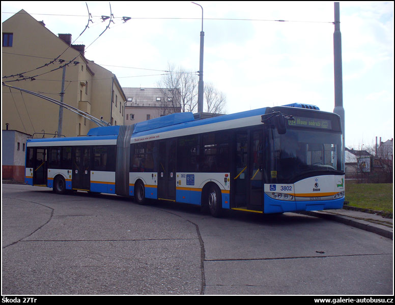 Autobus Škoda 27Tr