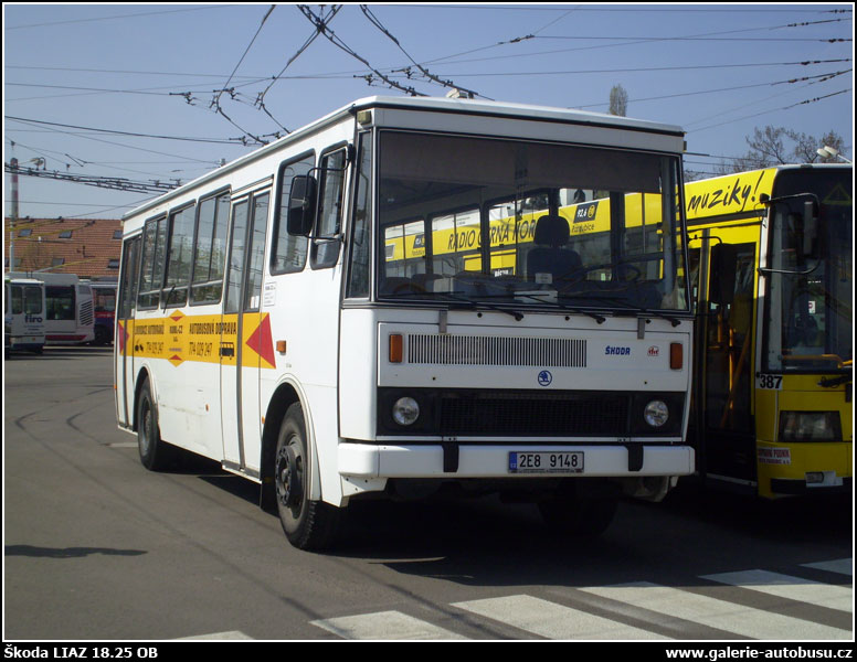 Autobus Škoda LIAZ 18.25 OB
